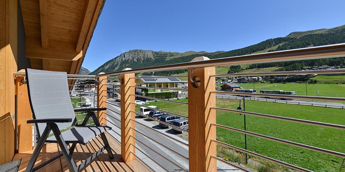 Roberta Loft - Rooms And Apartments Livigno Exterior foto