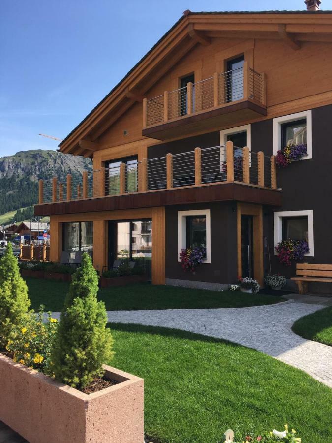 Roberta Loft - Rooms And Apartments Livigno Exterior foto